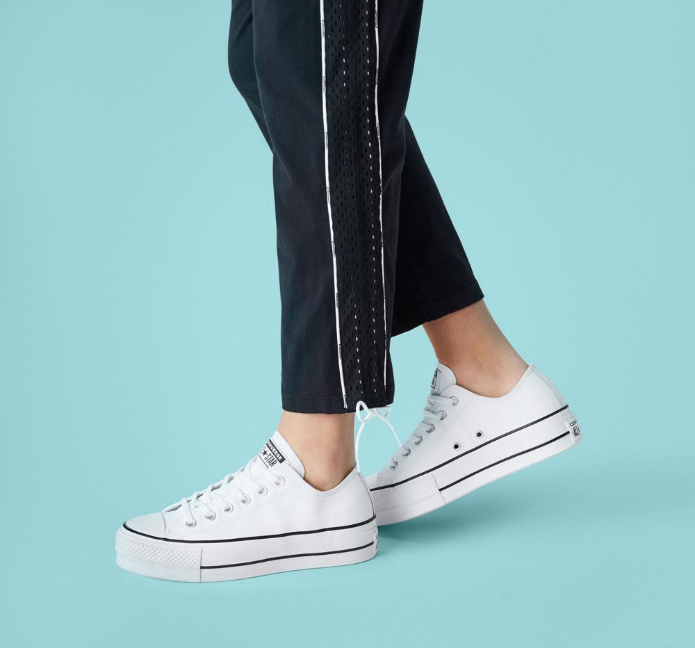 Low Tops Tenis Converse Chuck Taylor All Star Lift Plataforma Leather Mujer Blancas Negras Blancas  Colombia |  EICMG-2479