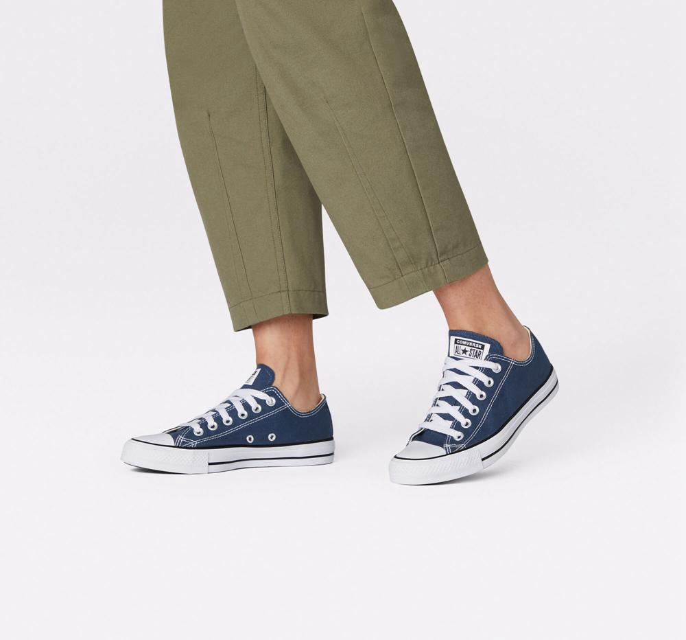 Low Tops Tenis Converse Chuck Taylor All Star Classic Unisex Mujer Azul Marino  Colombia |  JETHU-0678